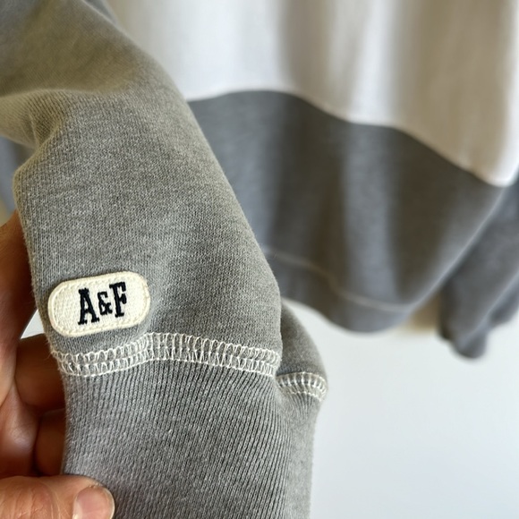 Abercrombie & Fitch Hoodie Multi Color Front Pocket Sweatshirt Size Small - Picture 5 of 6